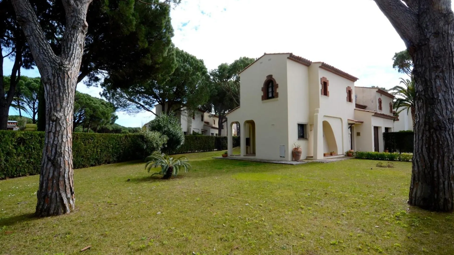 Raco Del Golf 12 Apartment Pals 0*,